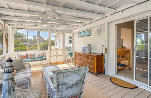 Harkers Island House | 2 Blocks to Crystal Coast Family-Friendly Retreat