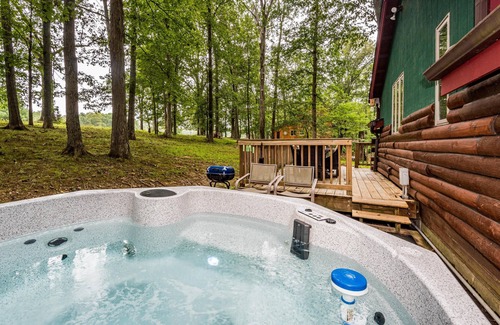 Nashville Cabin | 2 BR, 2 BA Log Cabin with Hot Tub, pet friendly