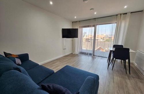 Ormeau House | 2 BR City Centre Apartment with Terrace