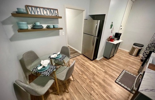 Downtown Indianapolis House | 2 br home close to downtown and Lucas Oil. Pet Friendly!