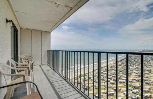 Myrtle Beach Apartment | 2 BR Penthouse Located in Myrtle Beach Resort !