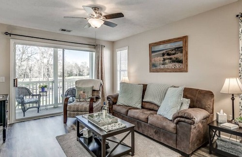Carolina Forest House | *2 BR Retreat on the GOLF COURSE*King Ensuite*Pool*C3F