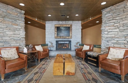 Tahoe Village Resort | 2 BR Ridge Tahoe Luxury Resort Vacation Club by IHG - Sleeps 6