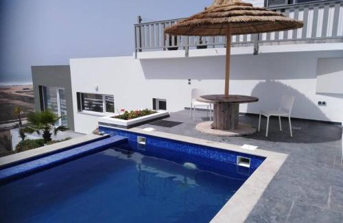Ayir House | 2 bungalows avec vue sur mer et piscine PARTAGEE