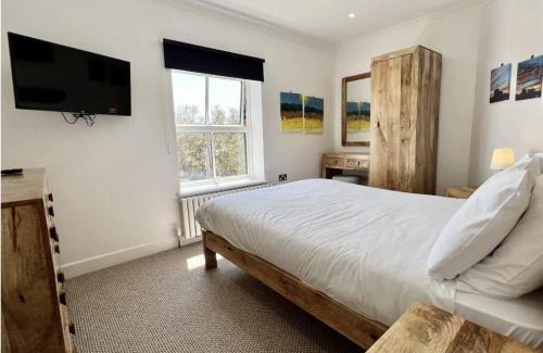 Caister-on-Sea House | 2 Coastguard Road