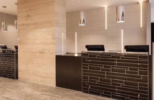 Uptown Apartment | 2 Connecting Suites at a 4⭐️ Hotel