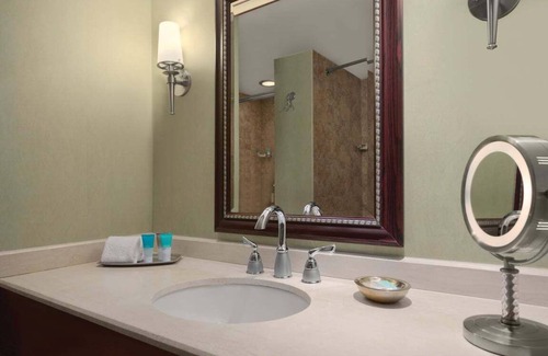 Southeast Orlando House | 2 Connecting Suites at a 4⭐️ Hotel