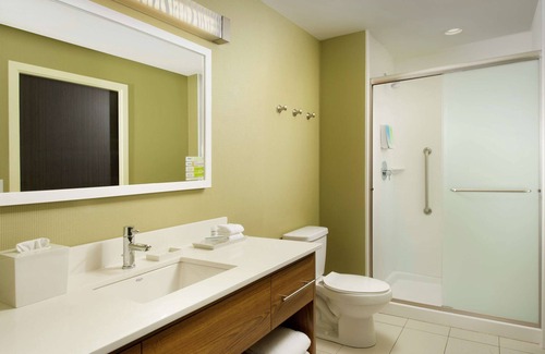 Lyndon Apartment | 2 Connecting Suites at a Hotel