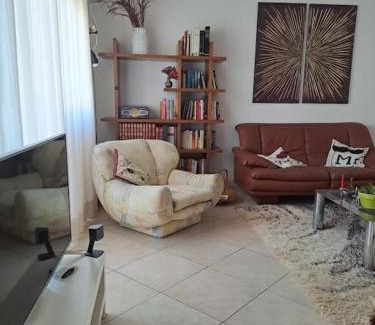 Municipio 2 Apartment | 2 Giugno House