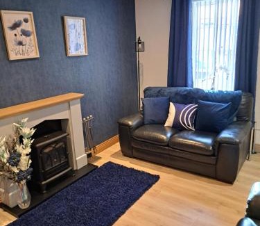 Annan House | 2 Hares Den