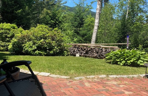 Waterville Valley Apartment | 2 King Beds & Queen in Office Suite, Walk to Town