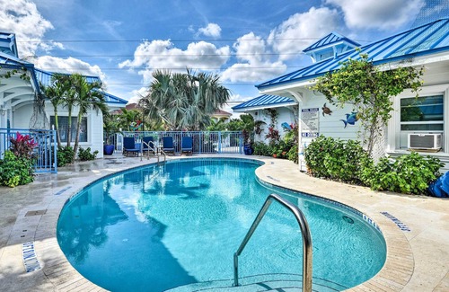 New Smyrna Beach Villa | 2-Level Villa w/ Balcony, Walk to Beach!