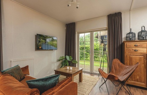 Notter Cabin | 2 luxury homes with hot tubs, saunas and large backyard