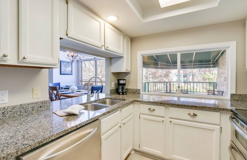 Palmetto Dunes Condo | 2 Mi to Beach: Condo w/Pool Access in Hilton Head
