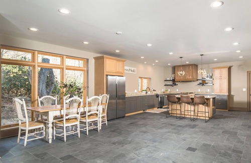 Charter Hills House | 2 Mi to Beech Mtn Resort: Expansive Group Getaway!