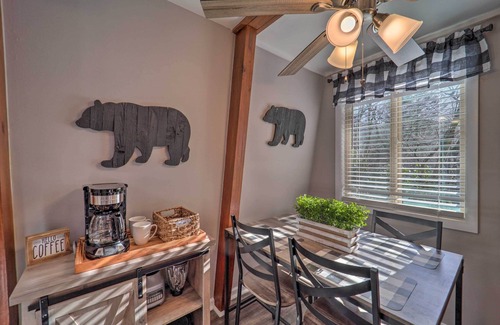 Banner Elk House | 2 Mi to Dtwn: Banner Elk Mtn Townhome w/Deck!