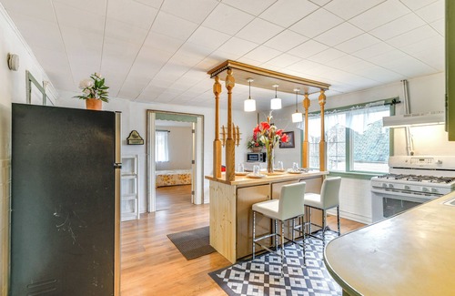 Buffalo Apartment | 2 Mi to Dtwn Buffalo: Cozy Apt Near Hospitals
