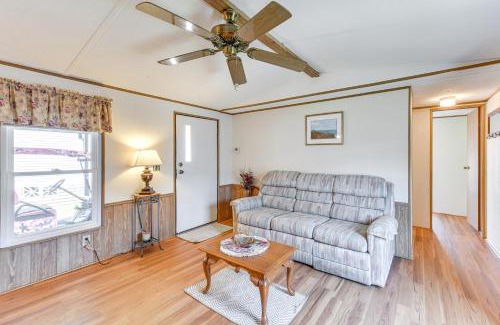 Ellenton House | 2 Mi to Ellenton Outlets Home with Community Perks!