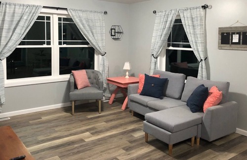 Ludington House | 2 Miles from beautiful Lake Michigan, recently remodeled ranch home.