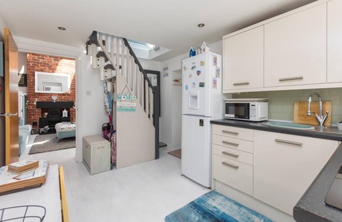 Lytham St. Anne's House | 2 Minutes to the Beach and dog-friendly! The Old Wash House Beach Hut