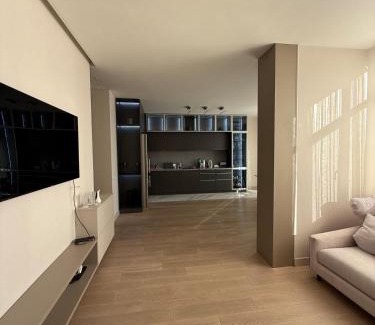 Arcadia Apartment | 2-nd floor family apartment