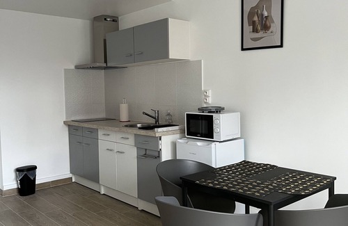 Dugny Apartment | 2 Pièces Tout Confort Proche Aéroport Charles de Gaulle Le Bourget Villepinte
