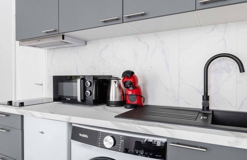 La Villette Apartment | 2 pieces refait neuf metro Jaures - paris 19 - 4P