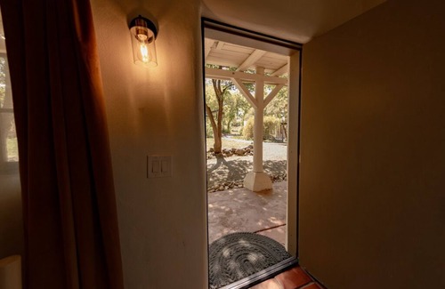 Taos Apartment | 2 Queen beds w/gas fireplace - 17