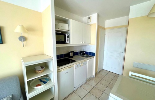 Chateau-d'Olonne Apartment | 2-room apartment with sea view and heated pools near Les Sables-d'Olonne