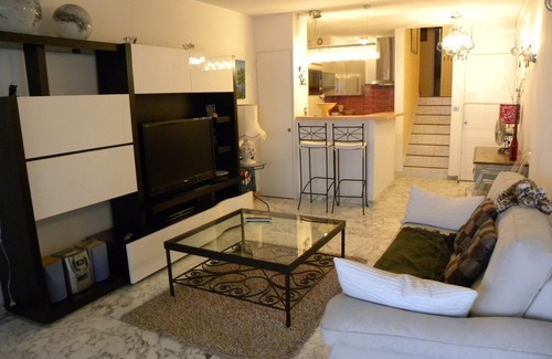 Bandol Apartment | 2 Room Apartment 47 m² + Terrace. Sea Front - Panoramic Sea View