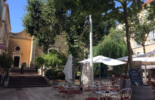 Bandol Apartment | 2 Room Apartment 47 m² + Terrace. Sea Front - Panoramic Sea View
