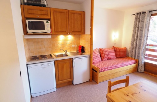 La Joue du Loup Apartment | 2 room apartment 6 people 31m² the Joup du loup in the village center