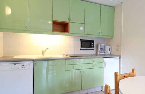 Flaine Apartment | 2-Room Apartment for 6 at Aldebaran, Flaine Forum - Ski-In/Ski-Out, South-West Balcony, 9th Floor