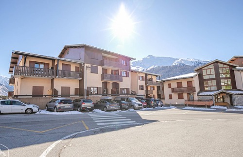 Aussois Apartment | 2-room apartment with balcony and wifi, near slopes - 4 pers.