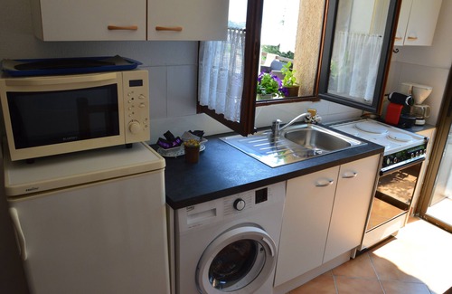 La Gaude Apartment | 2 room independent apartment in villa with pool