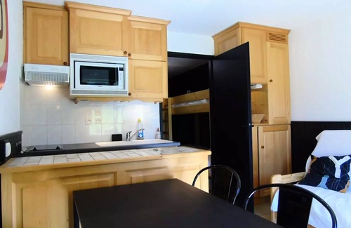 Chatel Apartment | 2 Rooms for 4 People
