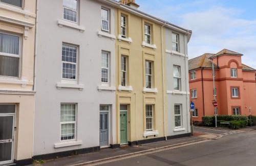 Teignmouth Apartment | 2 Sea Otter House