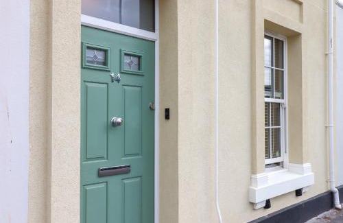 Teignmouth Apartment | 2 Sea Otter House