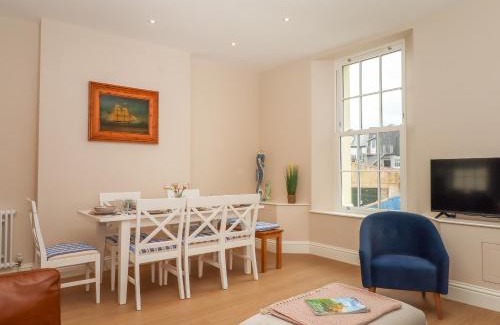 Teignmouth Apartment | 2 Sea Otter House