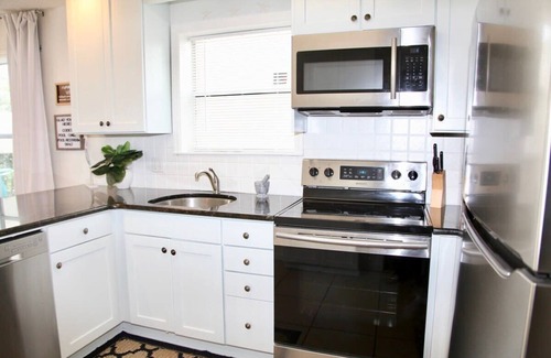 Seagrove Beach Condo | 2 Seasonally Heated Pools! 4 Bikes! Tennis Courts! 2-Minute Walk to the Beach!
