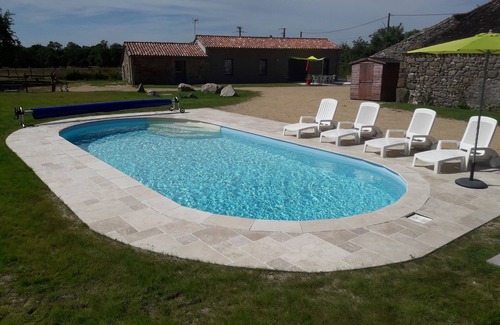 Bressuire Apartment | 2-seater studio near Puy du Fou