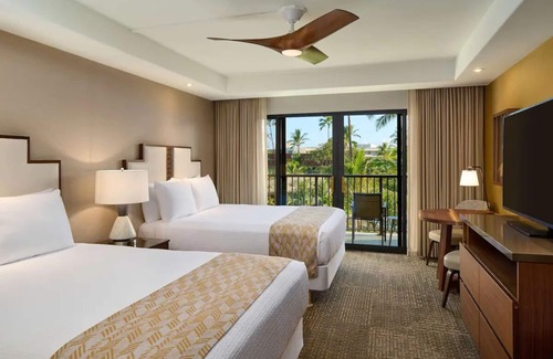 Kaanapali Hotel | 2 Spacious Units with Private Lanais, Outdoor Swimming Pool!