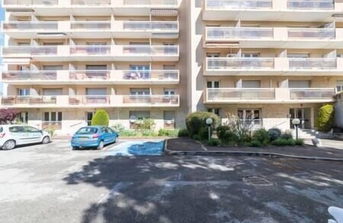 Avignon Apartment | 2 steps from the Palais *free Parking*.