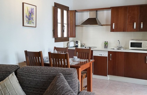 Medina-Sidonia Condo | 2- storey Apartment