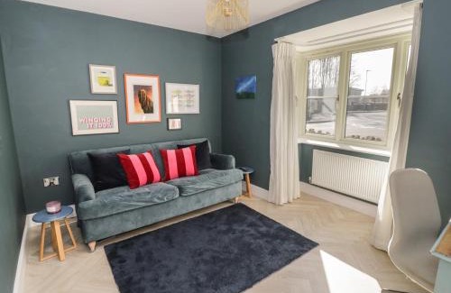 Lower Lemington House | 2 Summers Way
