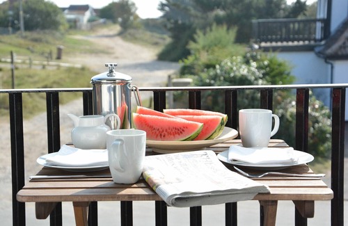 Thorpeness Cottage | 2 THE DUNES, THORPENESS, family friendly in Thorpeness