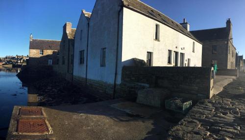 St. Margaret's Hope Apartment | 2 The Noust Self Catering