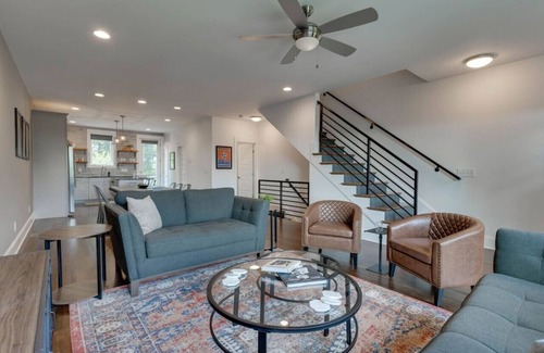 Eighth Avenue House | 2 Townhomes - 7 Bedrooms Only 3 Miles to Broadway!