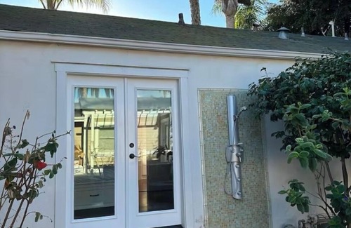 West Beach Cottage | 2 West Beach Cottages, 1 Block to Beach & Downtown, Harbor & Funk Zone