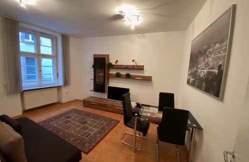 Bergheim Apartment | 2 Zimmer Appartement am Bismarckplatz Heidelberg